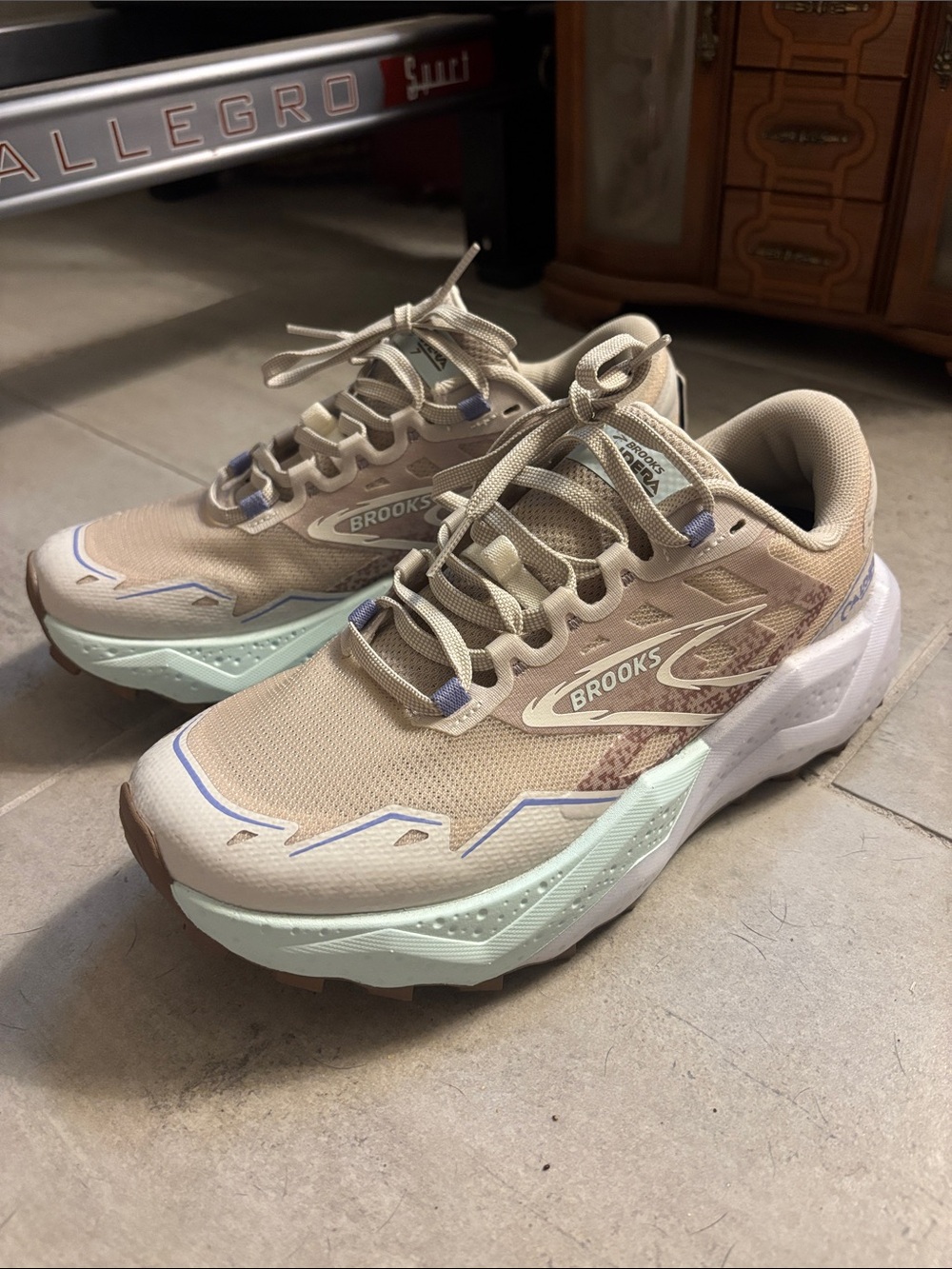 Brooks Caldera 7 Women’s Trail Running Sneakers - Tan/Mint